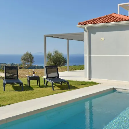 Gold Sun Villa *