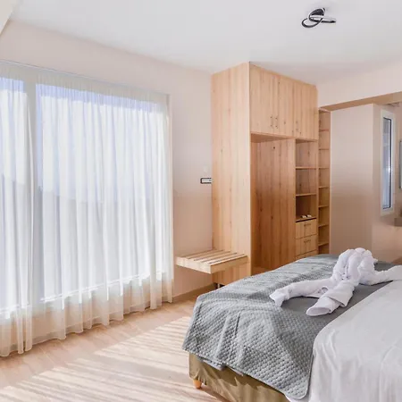 Villa Gold Sun Radzaklí