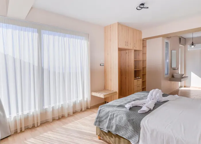 Βίλα Gold Sun Ρατζακλί