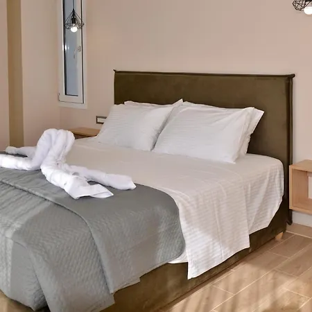 Gold Sun Villa Ratzaklíon